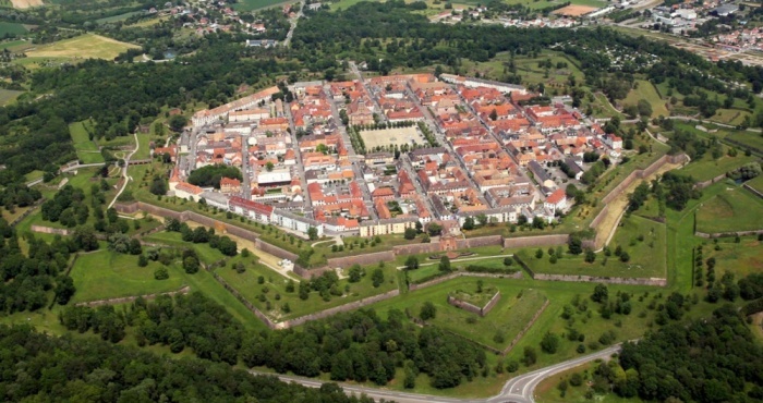 Neuf-Brisach (68) - Fortifications