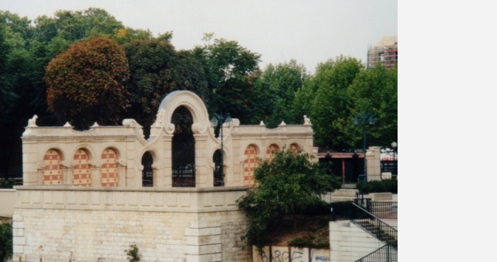Asnières - Cimetière des Chiens (1899) - restauration du Mur d'entrée